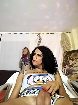 Snapshot of MaraVililhosa chatting on 7, 3, 2025 MaraVililhosa online show from 7, 3, 2025