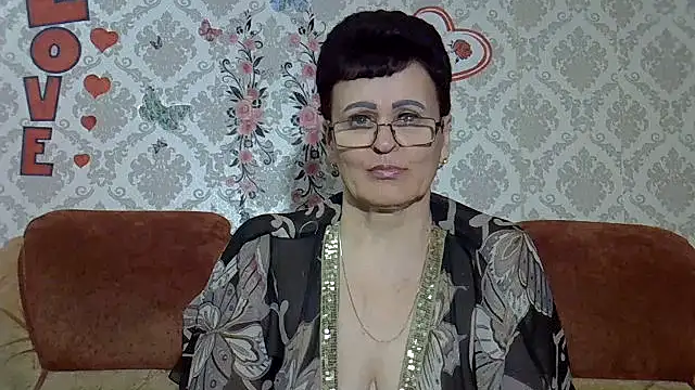 Snapshot of PaulaGolden chatting on 26, 4, 2026 PaulaGolden online show from 26, 4, 2026