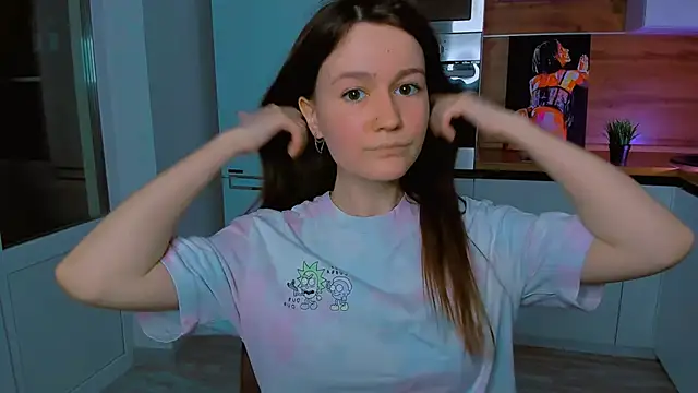 Snapshot of ameli_moon chatting on 28, 2, 2025 ameli moon online show from 28, 2, 2025