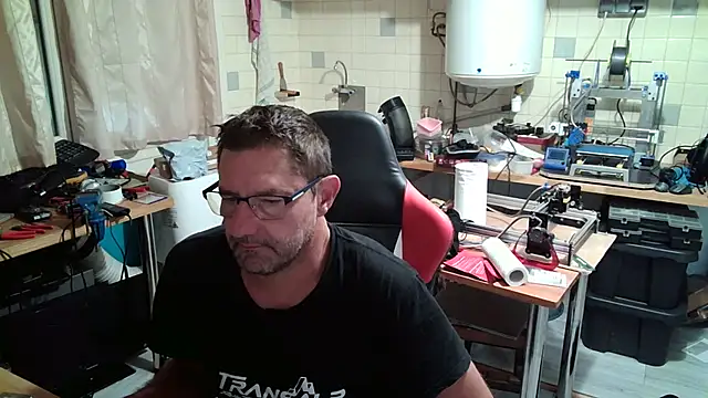 Snapshot of snork80 chatting on 12, 9, 2025 snork80 online show from 12, 9, 2025