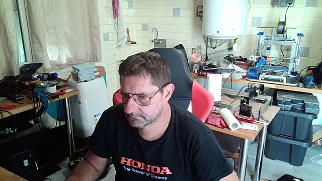 Snapshot of snork80 chatting on 14, 9, 2025 snork80 online show from 14, 9, 2025