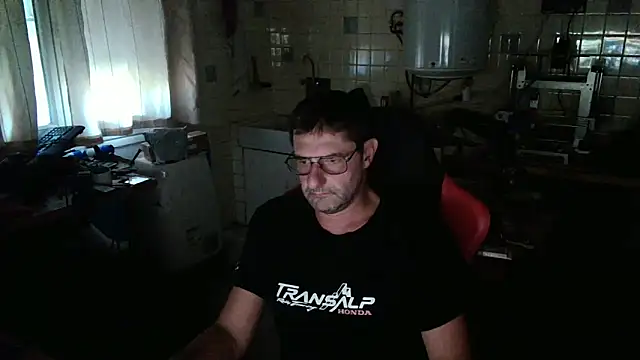 Snapshot of snork80 chatting on 18, 9, 2025 snork80 online show from 18, 9, 2025