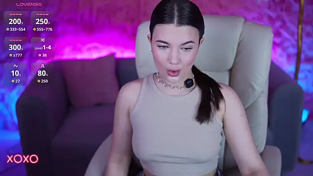 YourLolaBunny online show from 29, 3, 2026