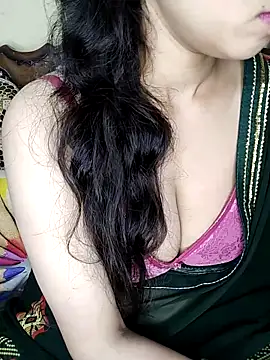 Snapshot of Fair-magic-woman chatting on 6, 10, 2025 Fair-magic-woman online show from 6, 10, 2025