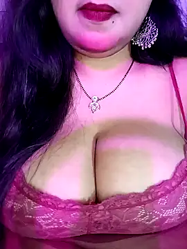 Suhanakhan00 online show from 8, 11, 2025