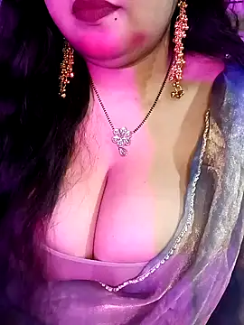 Suhanakhan00 online show from 17, 2, 2026