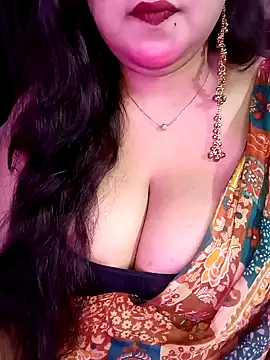 Snapshot of Suhanakhan00 chatting on 10, 3, 2026 Suhanakhan00 online show from 10, 3, 2026