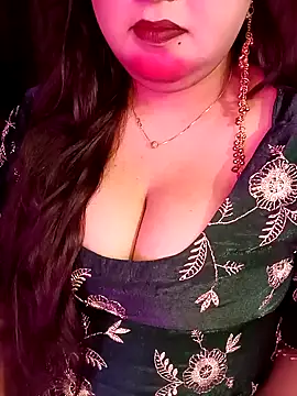 Snapshot of Suhanakhan00 chatting on 19, 3, 2026 Suhanakhan00 online show from 19, 3, 2026