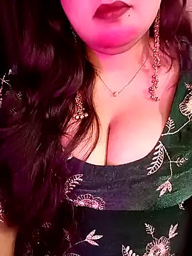 Snapshot of Suhanakhan00 chatting on 27, 3, 2026 Suhanakhan00 online show from 27, 3, 2026