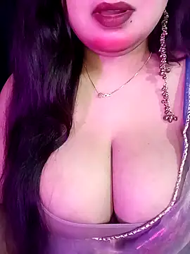 Snapshot of Suhanakhan00 chatting on 5, 4, 2026 Suhanakhan00 online show from 5, 4, 2026