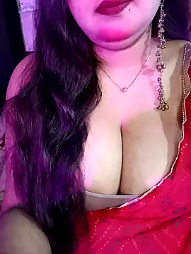 Snapshot of Suhanakhan00 chatting on 11, 4, 2026 Suhanakhan00 online show from 11, 4, 2026