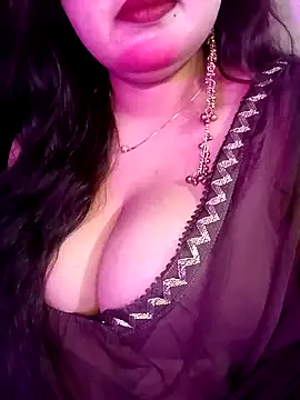 Snapshot of Suhanakhan00 chatting on 14, 4, 2026 Suhanakhan00 online show from 14, 4, 2026