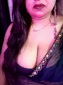Snapshot of Suhanakhan00 chatting on 24, 4, 2026 Suhanakhan00 online show from 24, 4, 2026