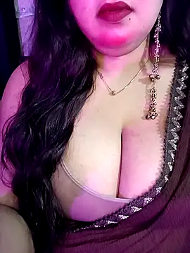 Snapshot of Suhanakhan00 chatting on 5, 5, 2026 Suhanakhan00 online show from 5, 5, 2026