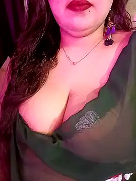 Snapshot of Suhanakhan00 chatting on 13, 5, 2026 Suhanakhan00 online show from 13, 5, 2026