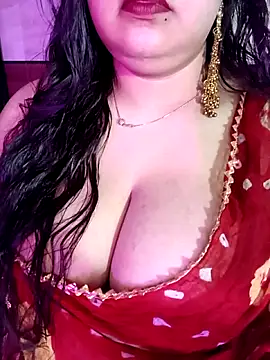 Snapshot of Suhanakhan00 chatting on 29, 5, 2026 Suhanakhan00 online show from 29, 5, 2026