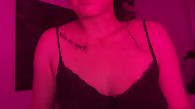 Snapshot of Serena_4you chatting on 9, 6, 2026 Serena 4you online show from 9, 6, 2026