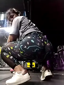 Karenn12 online show from 16, 9, 2025