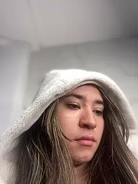 Sophie LS online show from 16, 2, 2025