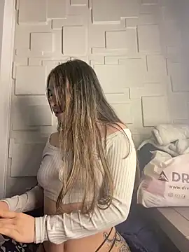 Sophie LS online show from 16, 2, 2025