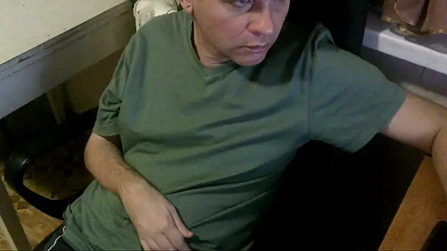 Snapshot of AlDON59 chatting on 5, 1, 2025 AlDON59 online show from 5, 1, 2025