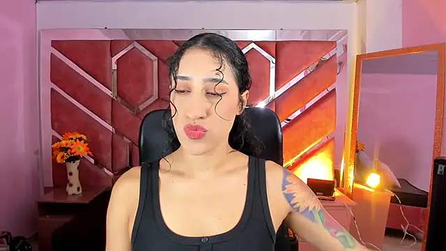 Snapshot of Eimy_Sexy_ chatting on 21, 5, 2026 Eimy Sexy online show from 21, 5, 2026