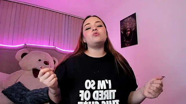 Snapshot of Valentina_Se chatting on 24, 12, 2024 Valentina Se online show from 24, 12, 2024