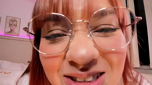 Snapshot of Valentina_Se chatting on 28, 2, 2025 Valentina Se online show from 28, 2, 2025