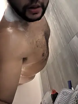 Snapshot of Wherezdaddy chatting on 19, 12, 2025 Wherezdaddy online show from 19, 12, 2025