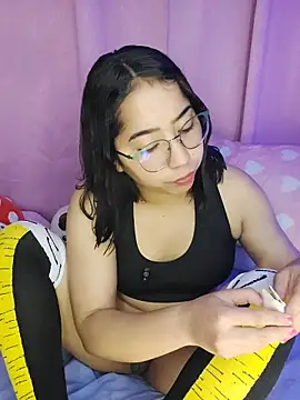 Snapshot of anni_ross chatting on 17, 2, 2026 anni ross online show from 17, 2, 2026