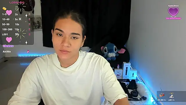 Snapshot of natasha777_v chatting on 11, 1, 2025 natasha777 v online show from 11, 1, 2025