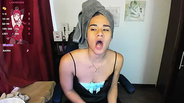 Snapshot of natasha777_v chatting on 16, 9, 2025 natasha777 v online show from 16, 9, 2025