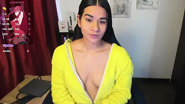 Snapshot of natasha777_v chatting on 17, 10, 2025 natasha777 v online show from 17, 10, 2025