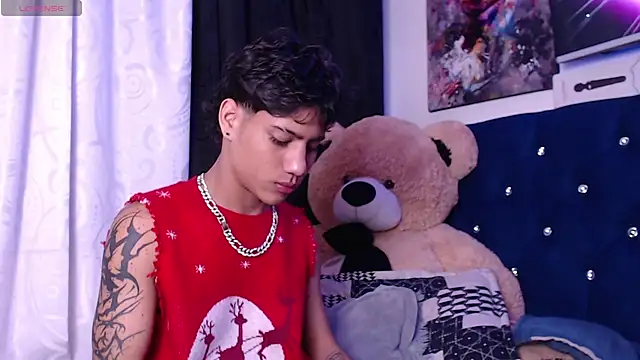 Sexys Boys Hot1 online show from 20, 11, 2025