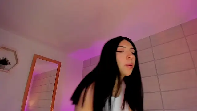 Christine Laam online show from 6, 3, 2026