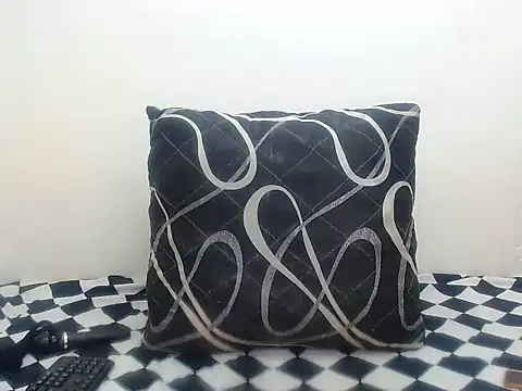 Snapshot of DarkGorgeous chatting on 12, 5, 2026 DarkGorgeous online show from 12, 5, 2026