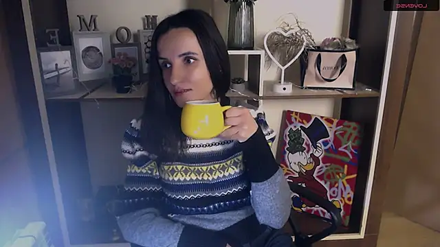 LaimaV  online show from 15, 12, 2024