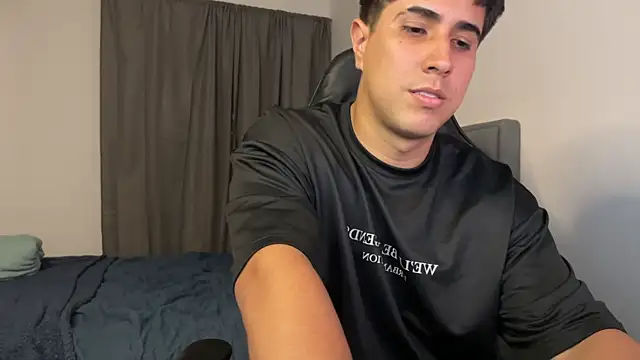 dereckbrownn online show from 4, 12, 2024