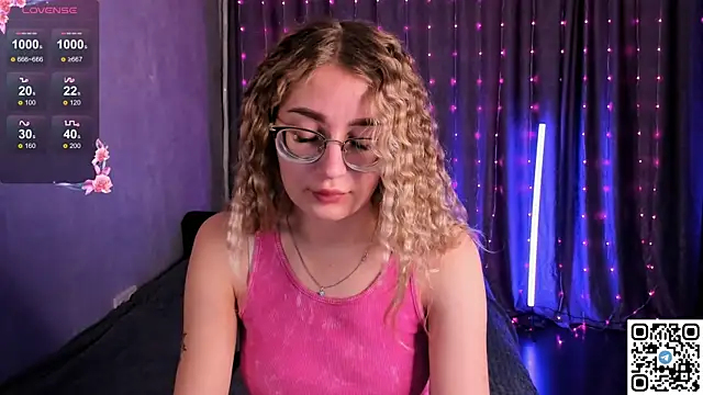 LivyyBossom online show from 16, 2, 2025