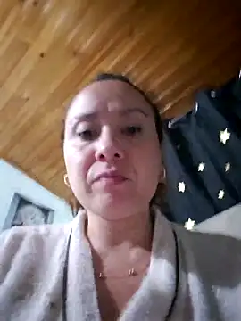 Snapshot of RenataSexy_ chatting on 5, 5, 2026 RenataSexy online show from 5, 5, 2026