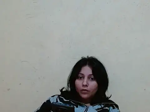Snapshot of Avoa_26 chatting on 7, 5, 2026 Avoa 26 online show from 7, 5, 2026