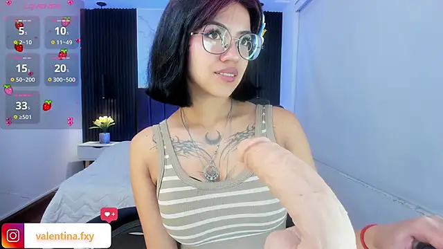 Gianna foxy online show from 8, 3, 2025