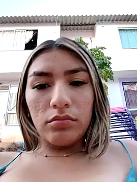 Snapshot of GIRL_DONCELLA chatting on 18, 12, 2024 GIRL DONCELLA online show from 18, 12, 2024