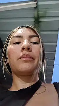 Snapshot of GIRL_DONCELLA chatting on 19, 12, 2024 GIRL DONCELLA online show from 19, 12, 2024