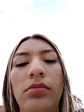 Snapshot of GIRL_DONCELLA chatting on 10, 1, 2025 GIRL DONCELLA online show from 10, 1, 2025