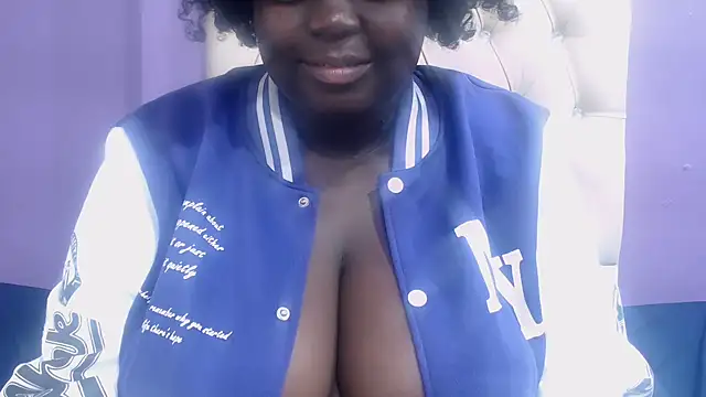 Snapshot of DARKGIANTMELANIN chatting on 25, 4, 2026 DARKGIANTMELANIN online show from 25, 4, 2026