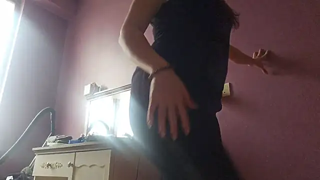 AlejandraDelaney online show from 9, 3, 2026