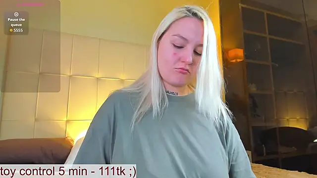 Debbie Taylor online show from 4, 4, 2026