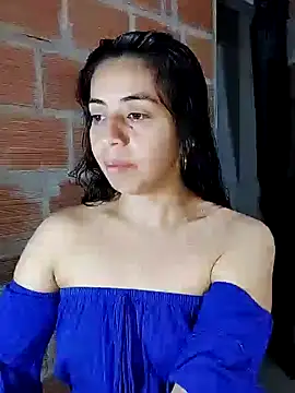 Snapshot of anngela01 chatting on 7, 1, 2025 anngela01 online show from 7, 1, 2025