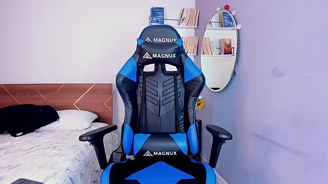 amber maxwell online show from 23, 2, 2025